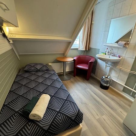 Bed & Breakfast Влисинген Екстериор снимка
