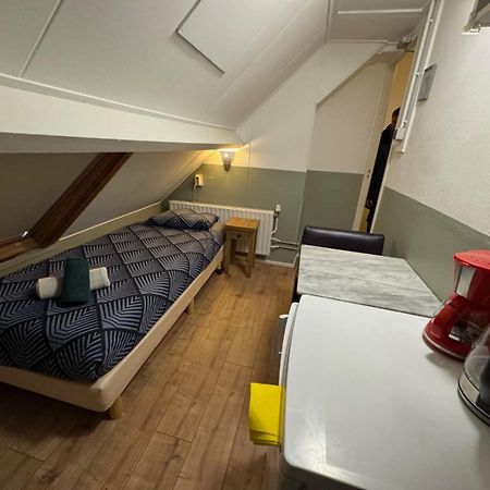 Bed & Breakfast Влисинген Екстериор снимка