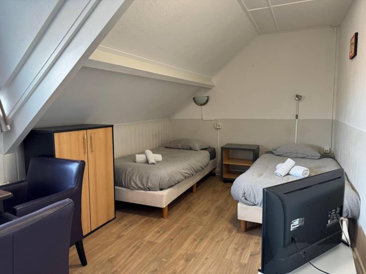 Bed & Breakfast Влисинген Екстериор снимка