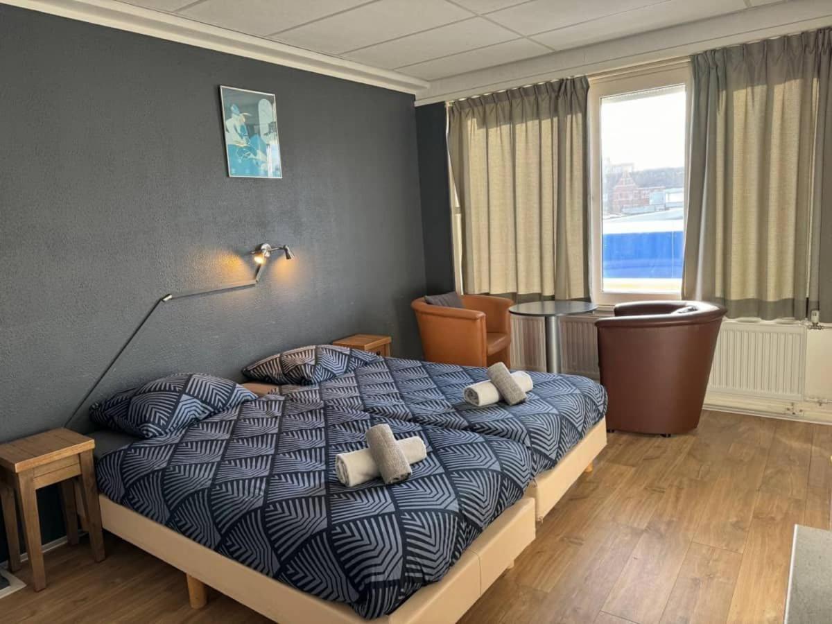 Bed & Breakfast Влисинген Екстериор снимка