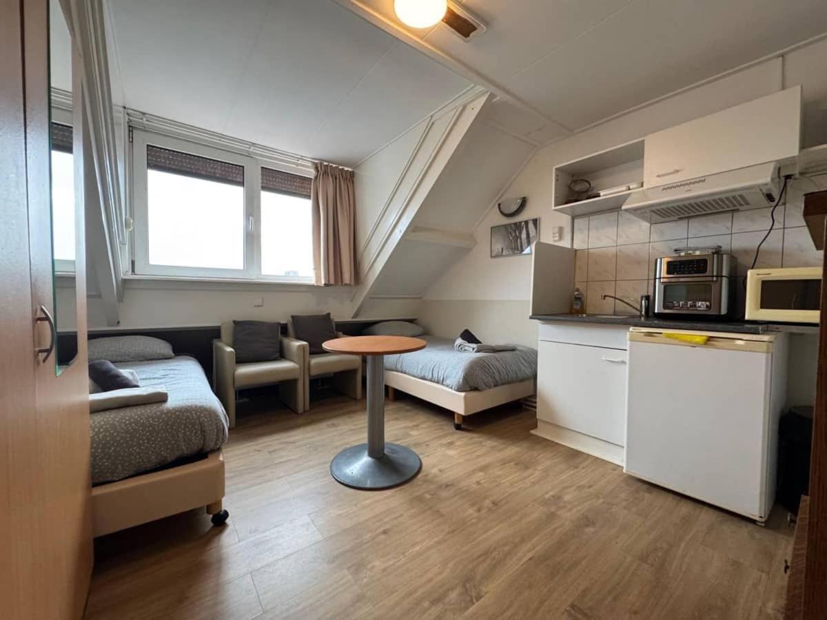 Bed & Breakfast Влисинген Екстериор снимка