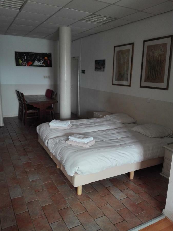 Bed & Breakfast Влисинген Екстериор снимка